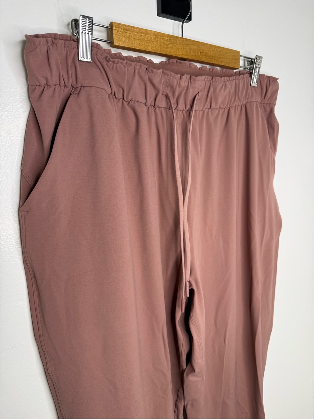 LULULEMON Stretch High Rise Full Length Joggers - Picture 3 of 8